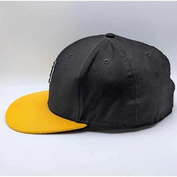 New Era 59fifty Pittsburgh Pirates Size 7 5/8 Fitted Hat Cap Black Yellow MLB - Picture 3 of 5